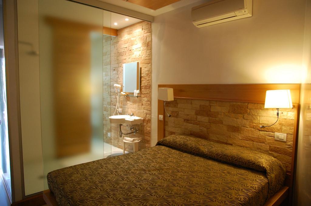 Dal Patricano Frosinone Habitación foto